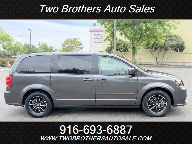 2016 Dodge Grand Caravan American Value Package - Photo 4 - Orangevale, CA 95662