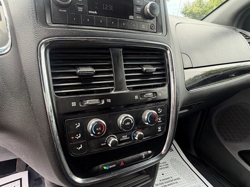 2016 Dodge Grand Caravan American Value Package - Photo 17 - Orangevale, CA 95662