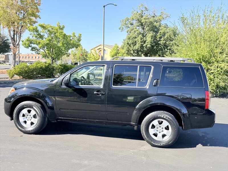 2010 Nissan Pathfinder S FE+ - Photo 8 - Orangevale, CA 95662