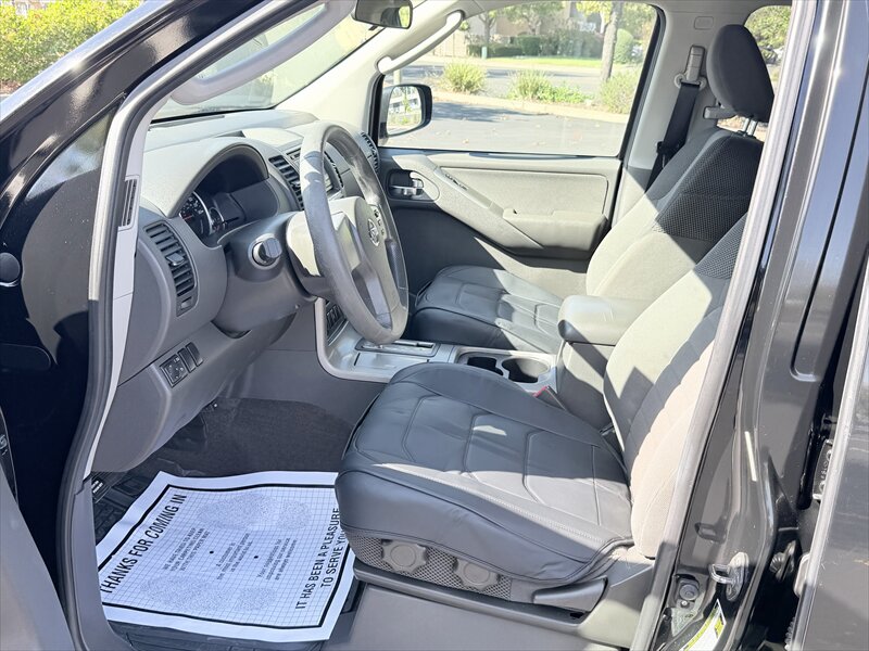 2010 Nissan Pathfinder S FE+ - Photo 11 - Orangevale, CA 95662