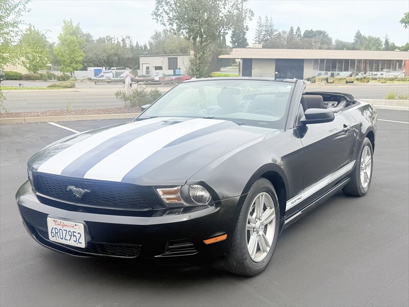 2010 Ford Mustang V6   - Photo 1 - Orangevale, CA 95662