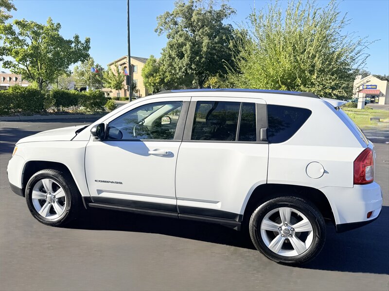 2011 Jeep Compass Sport - Photo 8 - Orangevale, CA 95662