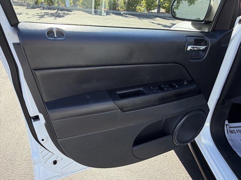2011 Jeep Compass Sport - Photo 17 - Orangevale, CA 95662