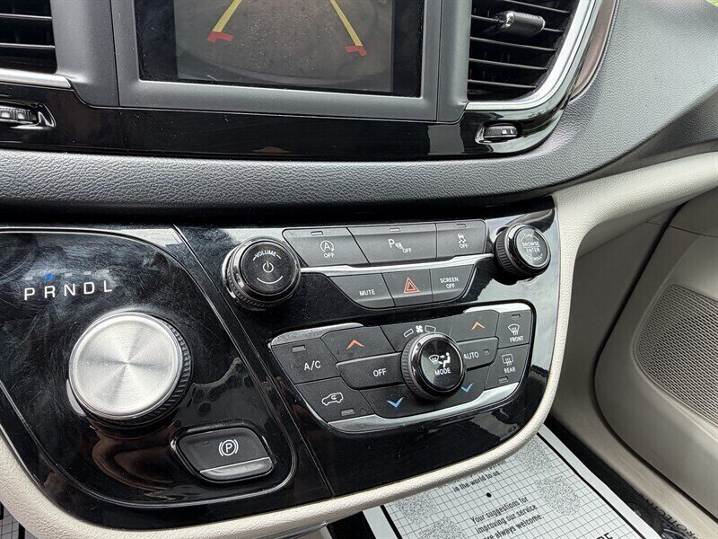 2019 Chrysler Pacifica Touring L - Photo 22 - Orangevale, CA 95662