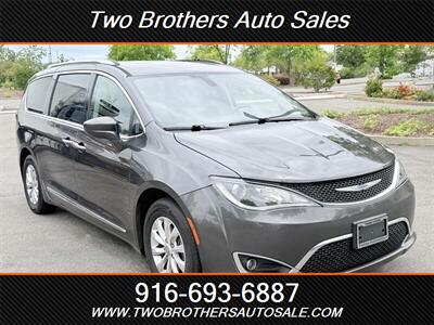 2019 Chrysler Pacifica Touring L - Photo 3 - Orangevale, CA 95662