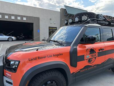 2022 Land Rover Defender 110 S   - Photo 9 - Baldwin Park, CA 91706