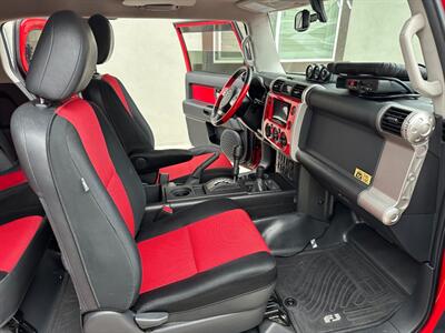 2012 Toyota FJ Cruiser Trail Teams Edition   - Photo 4 - Baldwin Park, CA 91706