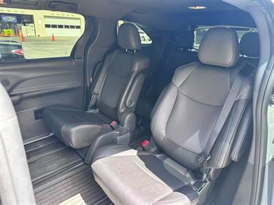 2024 Toyota Sienna XSE 7-Passenger   - Photo 4 - Baldwin Park, CA 91706