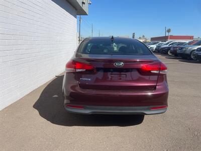 2017 Kia Forte LX   - Photo 4 - Phoenix, AZ 85009