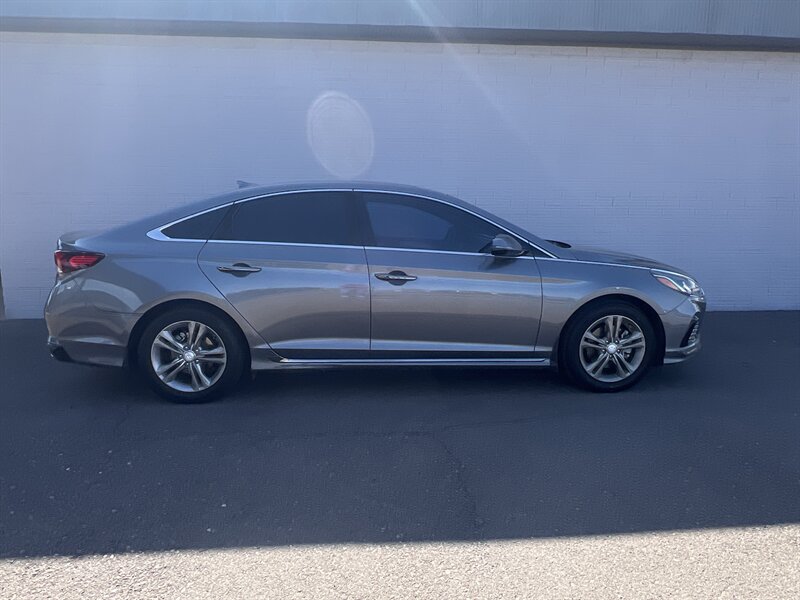 2018 Hyundai SONATA Sport  