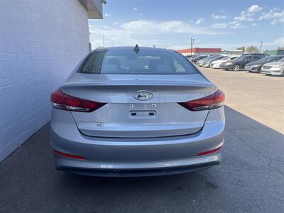 2017 Hyundai ELANTRA SE - Photo 4 - Phoenix, AZ 85009