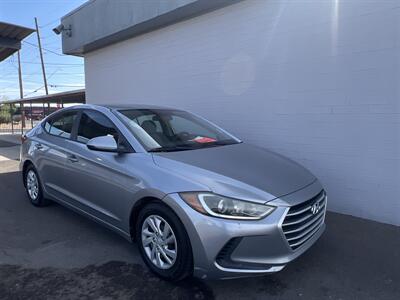 2017 Hyundai ELANTRA SE - Photo 2 - Phoenix, AZ 85009