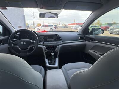 2017 Hyundai ELANTRA SE - Photo 7 - Phoenix, AZ 85009