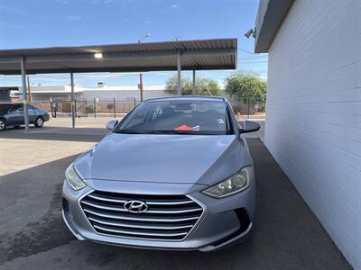 2017 Hyundai ELANTRA SE - Photo 3 - Phoenix, AZ 85009