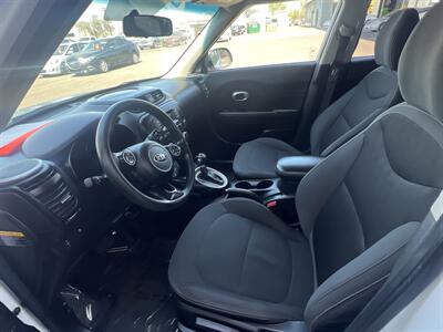 2014 Kia Soul   - Photo 5 - Phoenix, AZ 85009