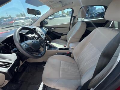 2015 Ford Focus SE   - Photo 5 - Phoenix, AZ 85009