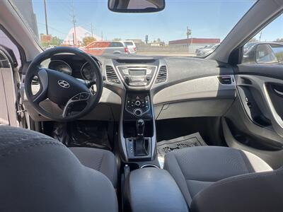 2016 Hyundai Elantra SE   - Photo 7 - Phoenix, AZ 85009