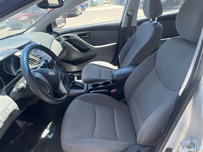 2016 Hyundai Elantra SE   - Photo 5 - Phoenix, AZ 85009
