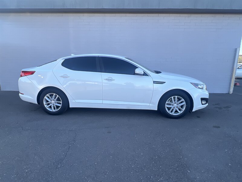2013 Kia Optima LX   - Photo 1 - Phoenix, AZ 85009