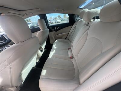 2016 Chrysler 200 Limited - Photo 6 - Phoenix, AZ 85009