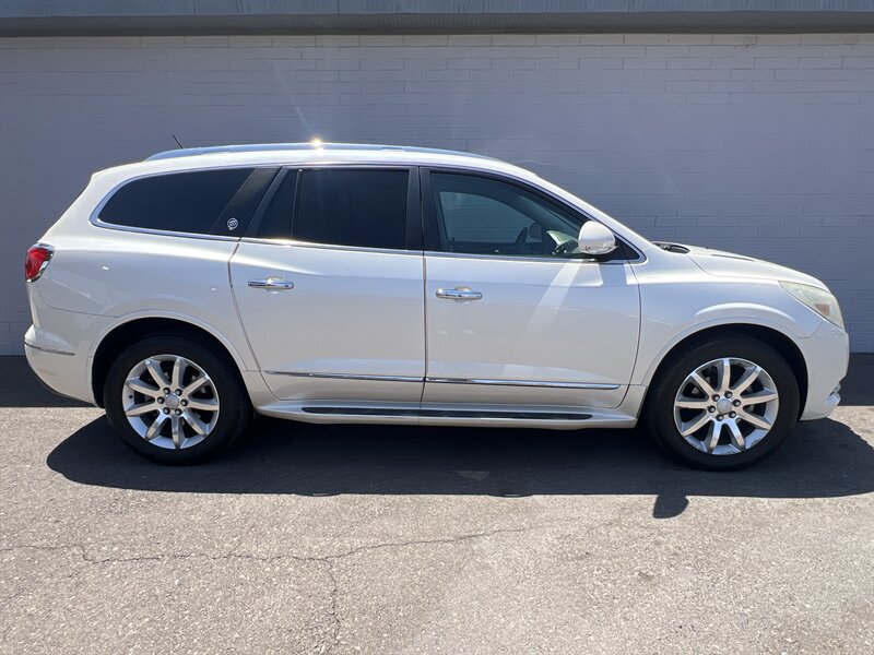 2014 Buick Enclave Premium's photo
