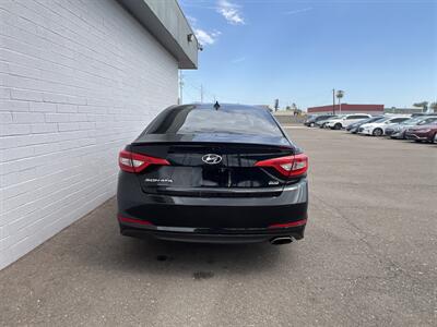 2015 Hyundai Sonata Eco - Photo 4 - Phoenix, AZ 85009
