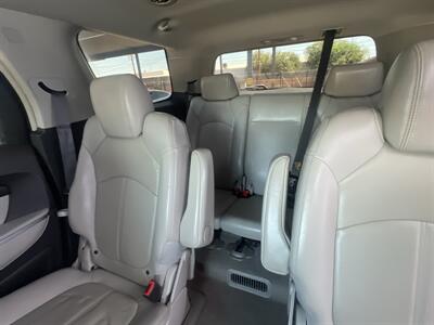 2008 GMC Acadia SLT-1 - Photo 7 - Phoenix, AZ 85009