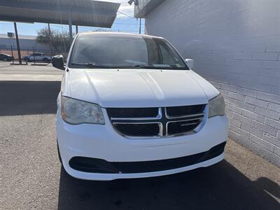 2014 Dodge Grand Caravan SXT 30th Anniversary   - Photo 3 - Phoenix, AZ 85009