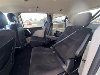 2014 Dodge Grand Caravan SXT 30th Anniversary   - Photo 6 - Phoenix, AZ 85009