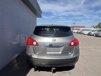 2013 Nissan Rogue S   - Photo 4 - Phoenix, AZ 85009