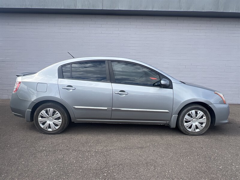 2011 Nissan Sentra 2.0 S   - Photo 1 - Phoenix, AZ 85009