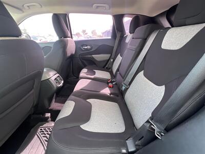 2014 Jeep Cherokee Sport   - Photo 6 - Phoenix, AZ 85009