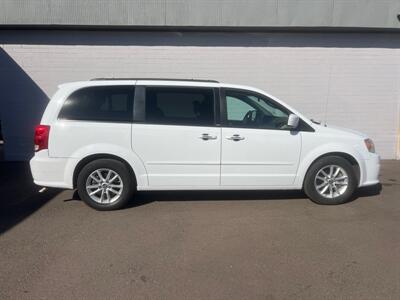 2014 Dodge Grand Caravan SXT   - Photo 1 - Phoenix, AZ 85009