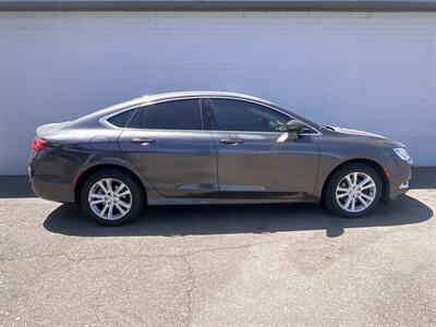 2015 Chrysler 200 Series Limited Sedan