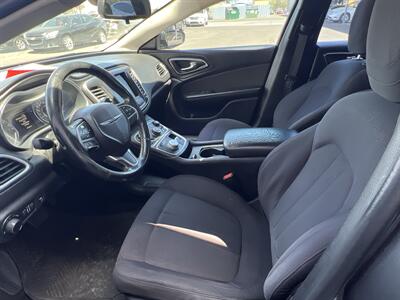 2015 Chrysler 200 Series Limited - Photo 5 - Phoenix, AZ 85009
