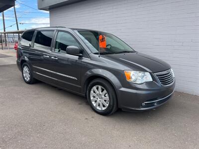 2016 Chrysler Town & Country Touring   - Photo 2 - Phoenix, AZ 85009