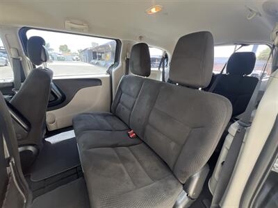 2016 Dodge Grand Caravan SE - Photo 6 - Phoenix, AZ 85009