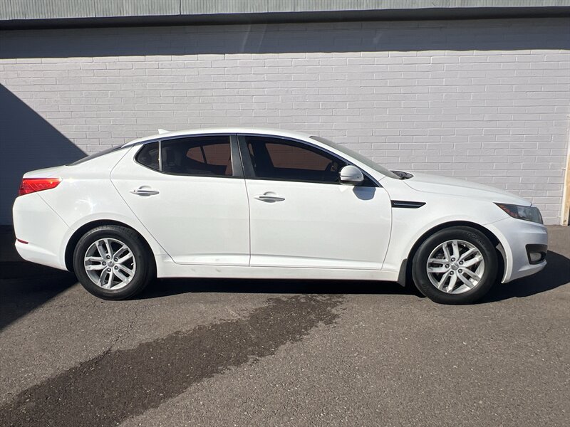 2013 Kia Optima LX   - Photo 1 - Phoenix, AZ 85009