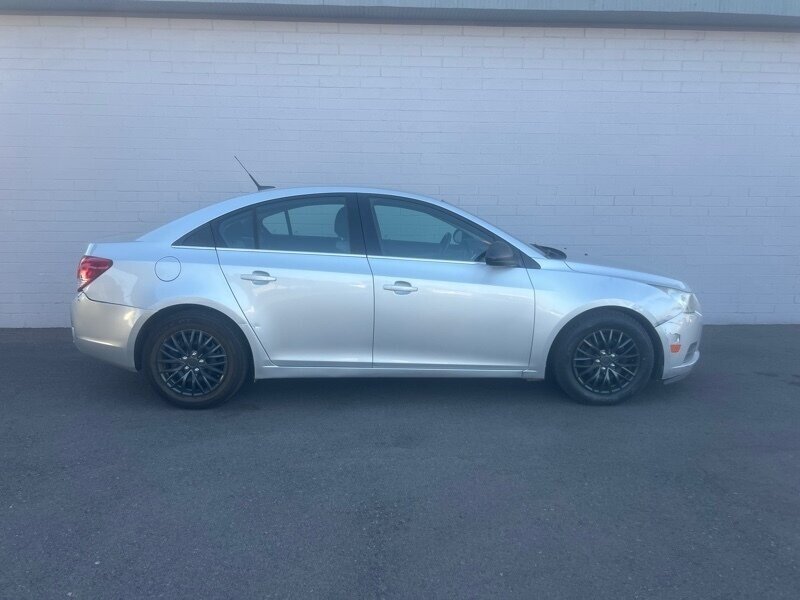 2012 Chevrolet Cruze LS - Photo 1 - Phoenix, AZ 85009