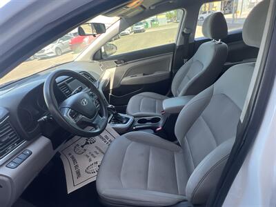 2017 Hyundai Elantra SE   - Photo 5 - Phoenix, AZ 85009