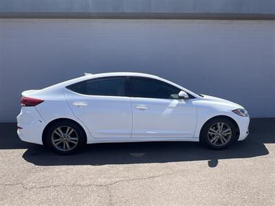 2017 Hyundai Elantra SE Sedan