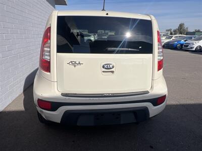 2013 Kia Soul +   - Photo 4 - Phoenix, AZ 85009
