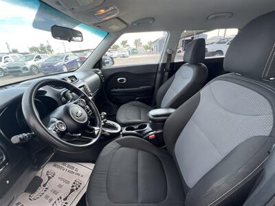 2018 Kia Soul +   - Photo 5 - Phoenix, AZ 85009