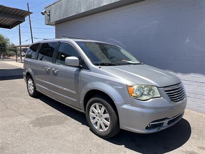 2016 Chrysler Town & Country Touring - Photo 2 - Phoenix, AZ 85009