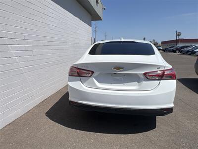 2020 Chevrolet Malibu LT   - Photo 4 - Phoenix, AZ 85009