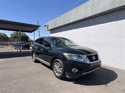 2015 Nissan Pathfinder SL   - Photo 2 - Phoenix, AZ 85009