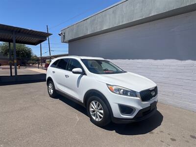 2017 Kia Sorento LX V6   - Photo 2 - Phoenix, AZ 85009