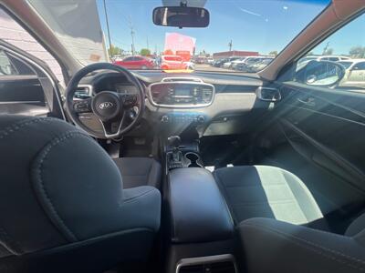 2017 Kia Sorento LX V6   - Photo 7 - Phoenix, AZ 85009