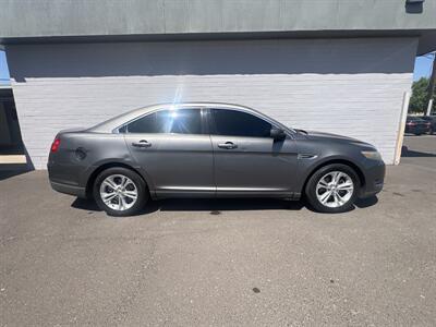 2013 Ford Taurus SEL   - Photo 1 - Phoenix, AZ 85009