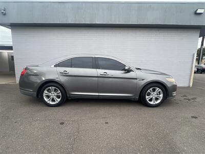 2013 Ford Taurus SEL   - Photo 1 - Phoenix, AZ 85009